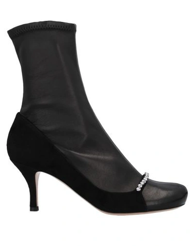 Valentino Garavani Ankle Boots In Black