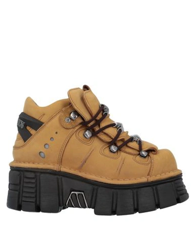 New Rock Sneakers In Camel
