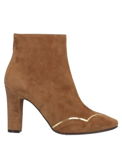 L'autre Chose Ankle Boot In Camel