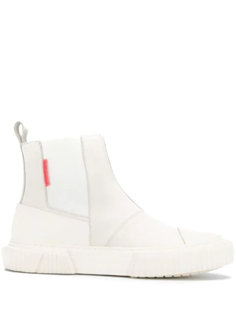chelsea boots white sole