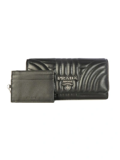 Prada Diagramm Continental Nappa With Matelasse Flap `logo On The Steel In Black