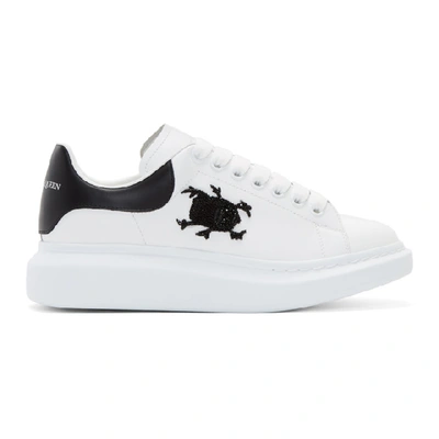 Alexander Mcqueen Beetle Oversized Low-top Trainers In 9580 Whtblk