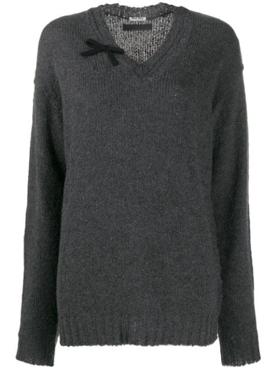 Miu Miu Oversized-pullover Mit V-ausschnitt In Grey