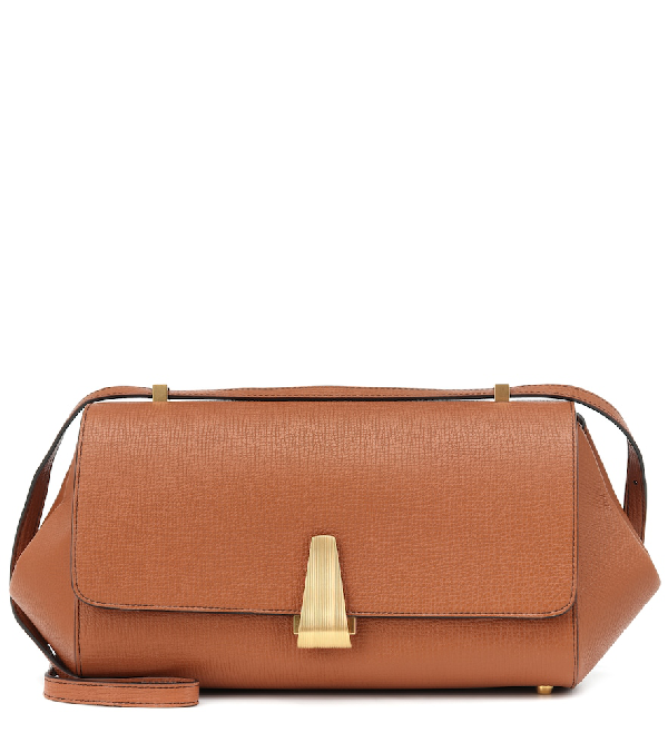 bottega veneta angle shoulder bag