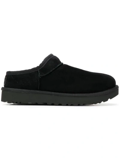 Ugg 10mm Classic Shearling Slipper Mules In Black