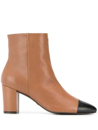 Stuart Weitzman 'jill' Stiefeletten In Brown