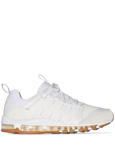 white nike mesh trainers