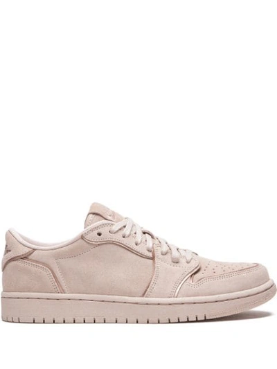 Jordan Air  1 Retro Low Top Trainers In Neutrals