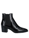 Tod's Ankle Boots In Black