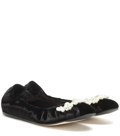 Simone Rocha Pearl-embellished Velvet Ballet Flats In 101 - Black