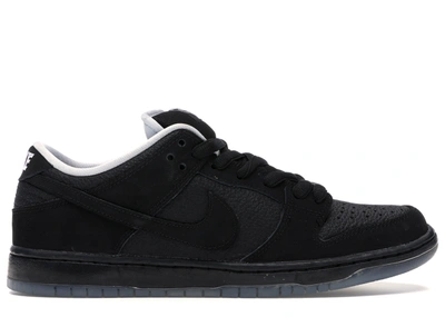 Pre-owned Nike Sb Dunk Low Atlas 35mm Black (special Box W/ Accessories) In Black/black