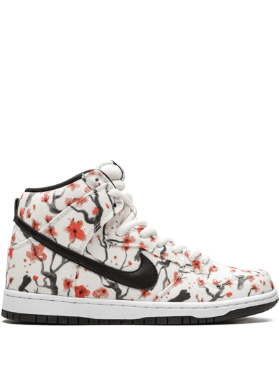 Nike Dunk High Pro Sb Sneakers In White