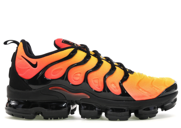 vapormax total crimson