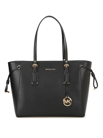 Michael Kors Voyager Leather Medium Shopper In Black