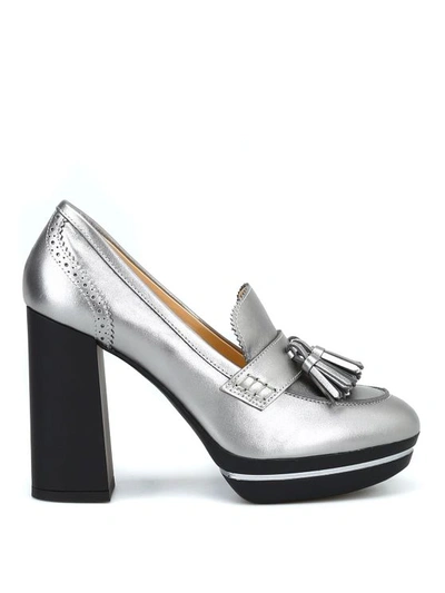 Hogan Metallic Leather Loafer Style Pumps In Silver