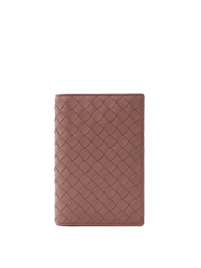 Bottega Veneta Intrecciato Leather Passport Holder In Pink