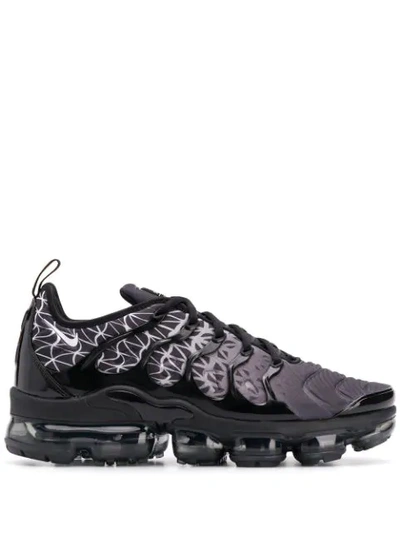 Nike Air Vapormax Plus Sneakers In Black