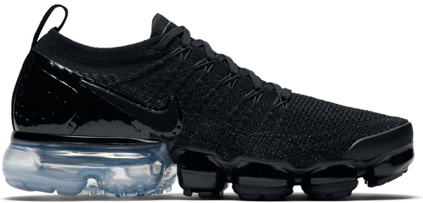 air vapormax 2 black white