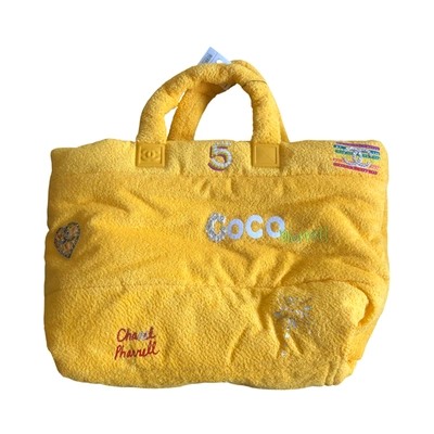 Pre-owned Chanel X Pharrell Tote Yellow