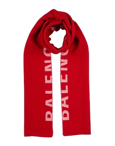 Balenciaga 'macro Logo' Wool Scarf In Red