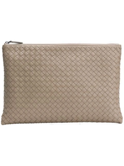 Bottega Veneta Medium Leather Intrecciato Pouch Bag In Grey