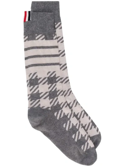 Thom Browne Gun Club Check Cashmere Socks In Grey