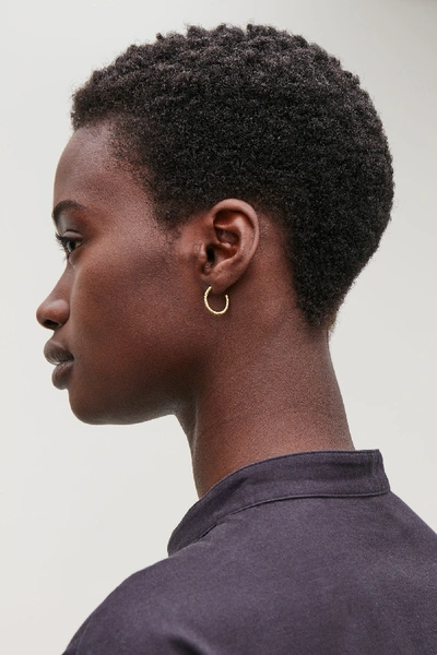 Cos Small Spring Hoop Earrings In Gold