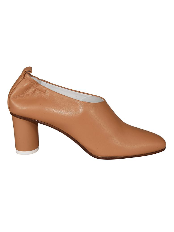 gray matters micol pump