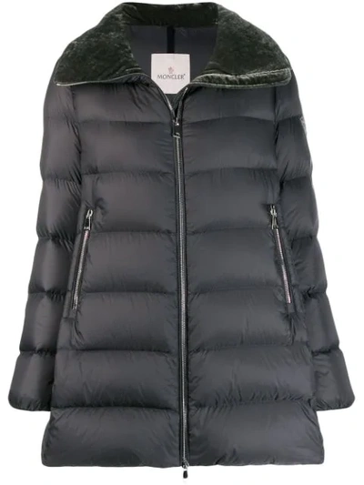 Moncler Padded Coat In 921 Grey