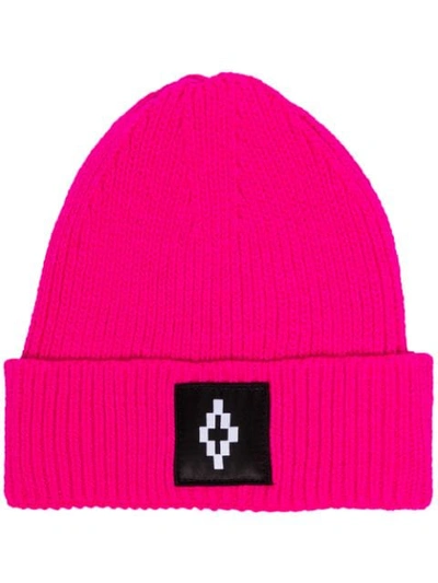 Marcelo Burlon County Of Milan Logo Cross Patch Tech Beanie Hat In Pink