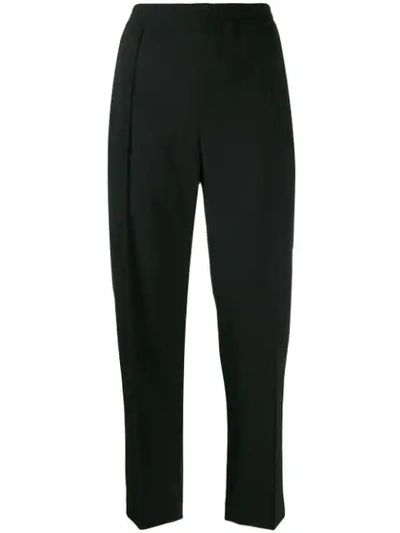 Joseph Cropped Pleated Trousers In Black