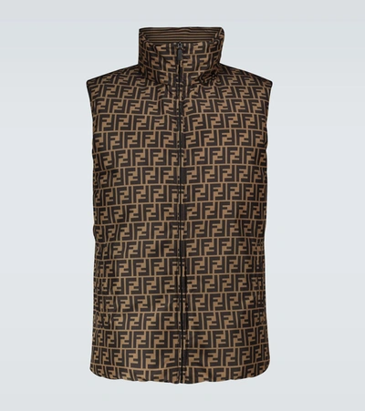 Fendi Ff Printed Reversible Gilet In Marron