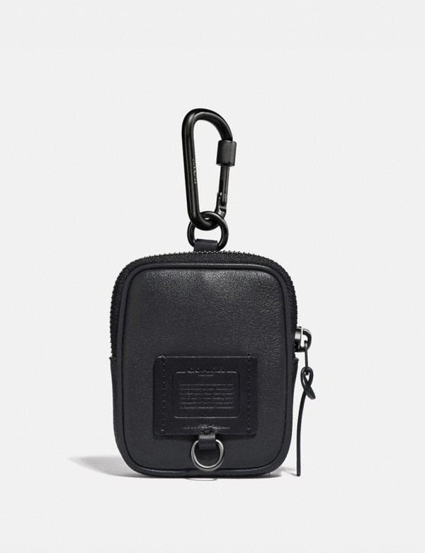 coach round hybrid pouch