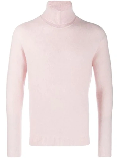 Nuur Roll Neck Sweater In Pink