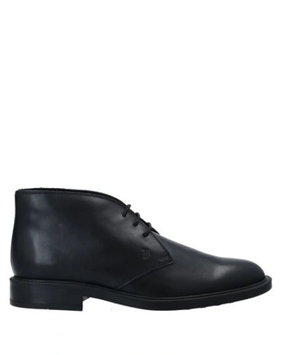 Tod's Ankle Boots In Black