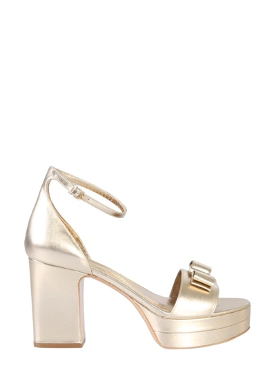 Ferragamo Salvatore  Vara Bow Sandals In Gold