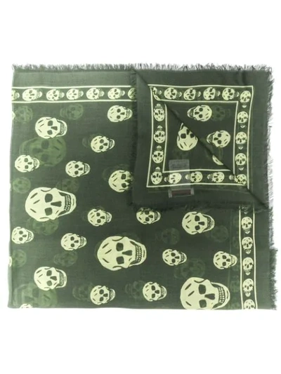 Alexander Mcqueen Skull Print Fringed Scarf In Green