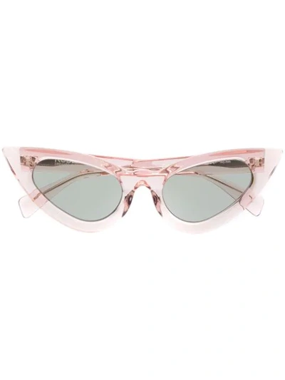 Kuboraum Cat Eye Sunglasses In Pink