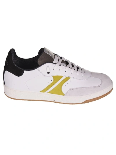 Am318 Arrow Sneakers In White/grey