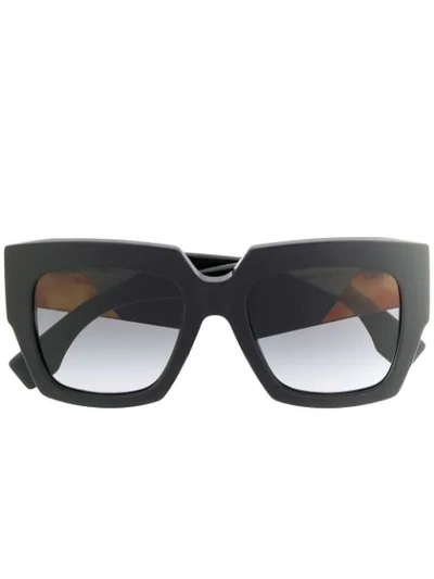 Fendi Oversized Sunglasses In 黑色
