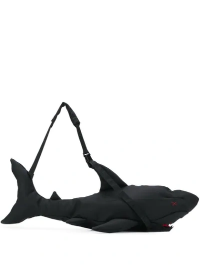 Raeburn Shark Shoulder Bag In Black