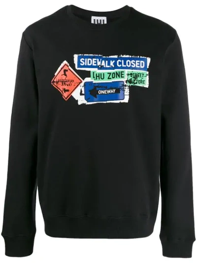 Les Hommes Urban Road Sign Sweatshirt In Black