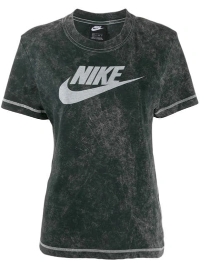 Nike T-shirt Mit Logo In Black