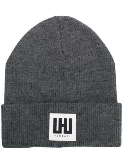 Les Hommes Logo Knitted Hat In Grey