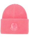 Moncler Logo Patch Beanie In Pink