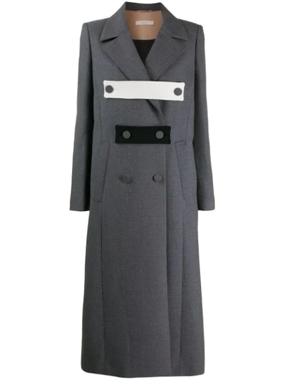Ssheena Long Buttoned Coat In Grey