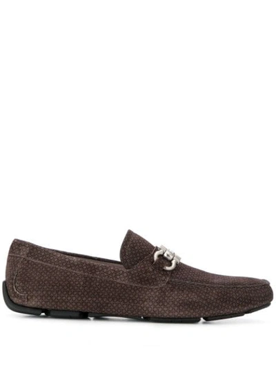 Ferragamo Gancini Bit Driving Loafers In Brown