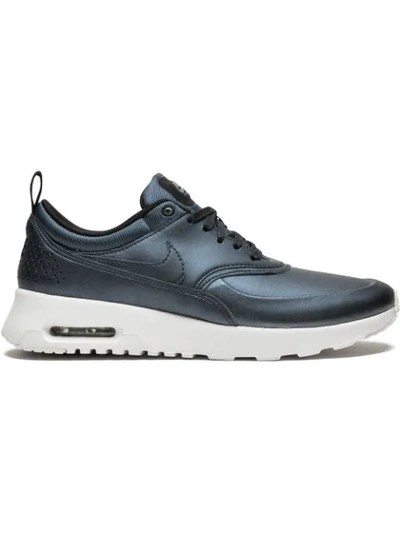 Nike W Air Max Thea Se Sneakers In Blue