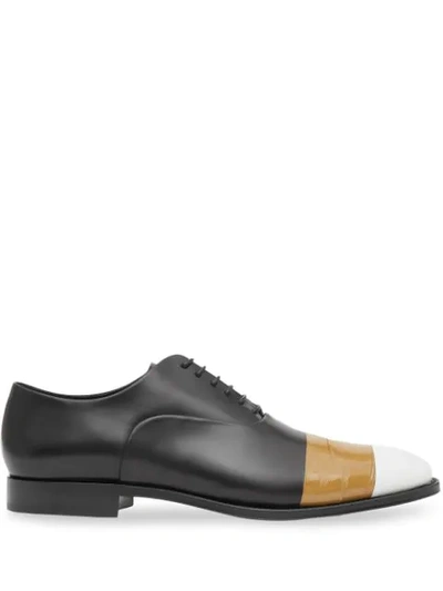 Burberry Tape Detail Leather Oxford Shoes In Black / Optic White