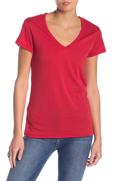 Alternative The Keepsake V-neck T-shirt In Red